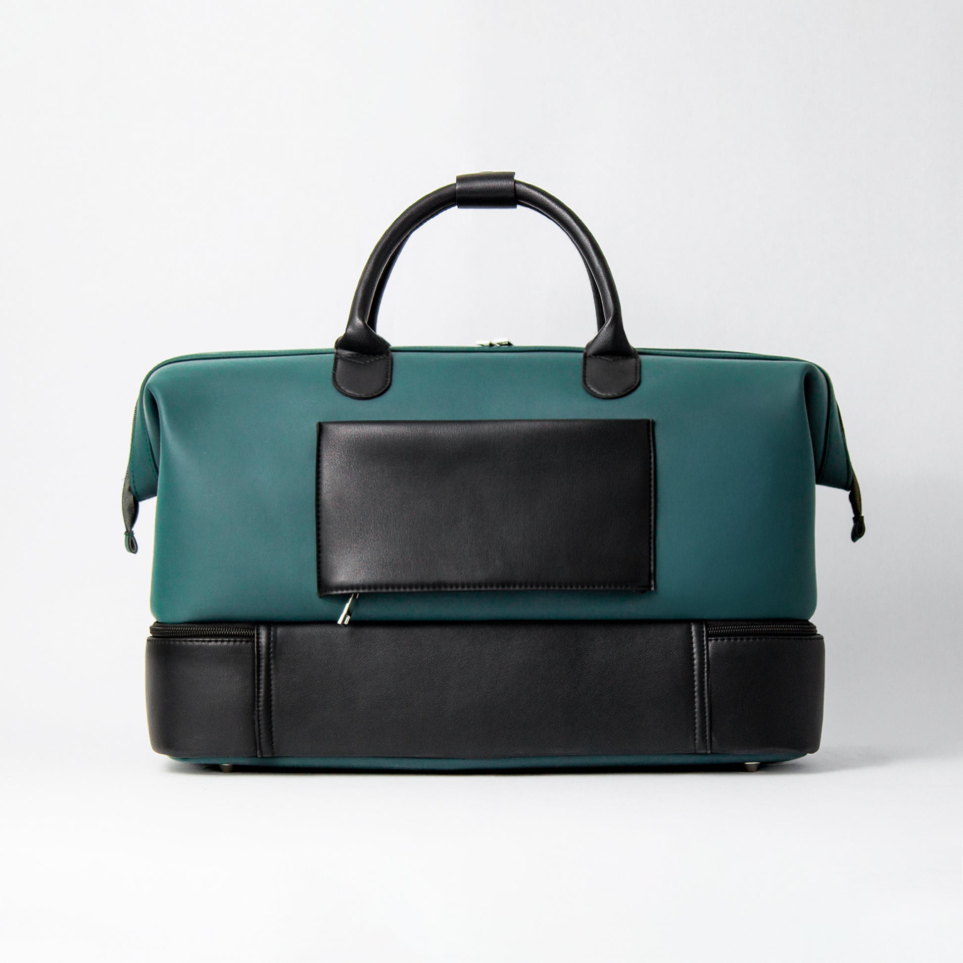 Verdant vegan leather duffel bag – back view