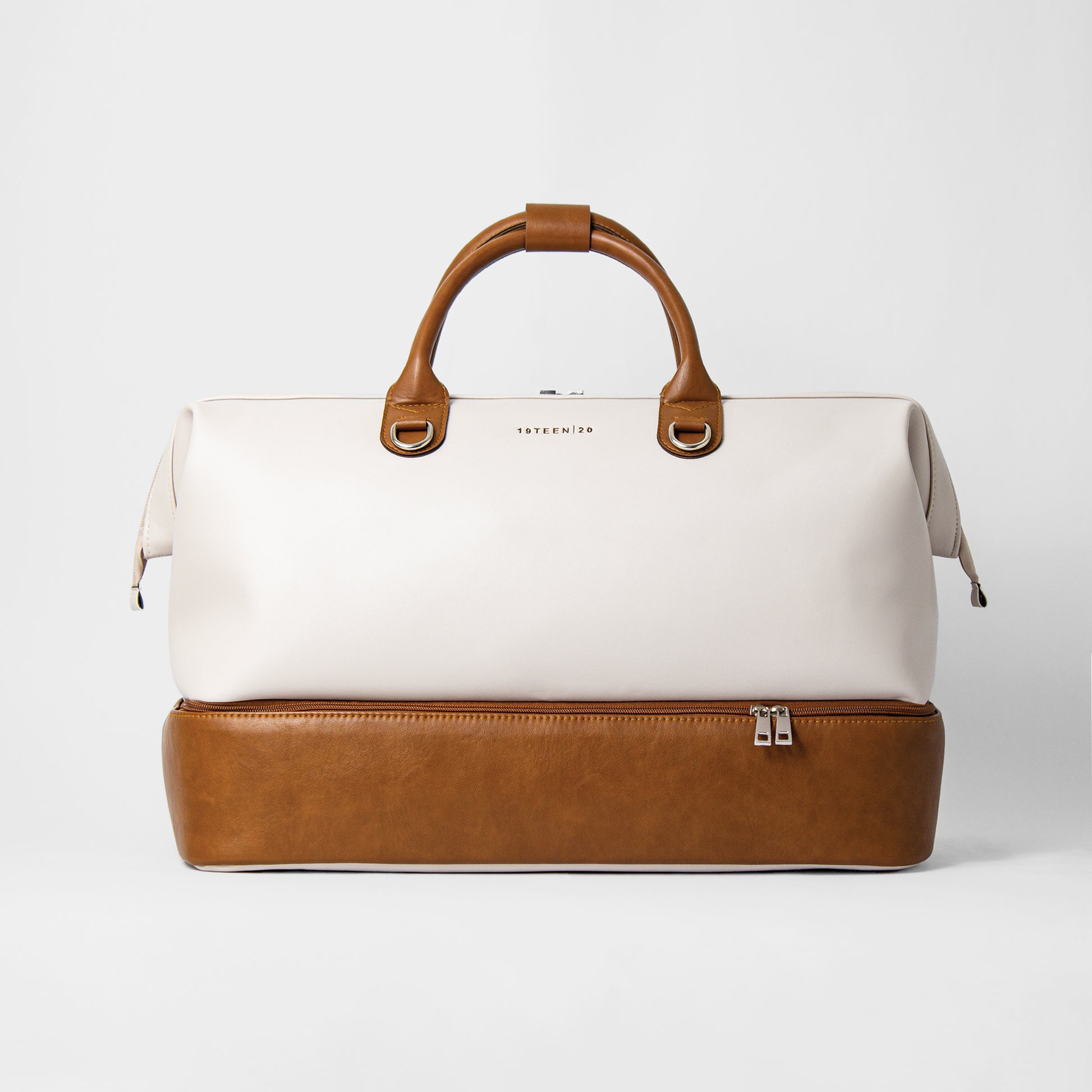 Meringue vegan leather duffel bag – front view